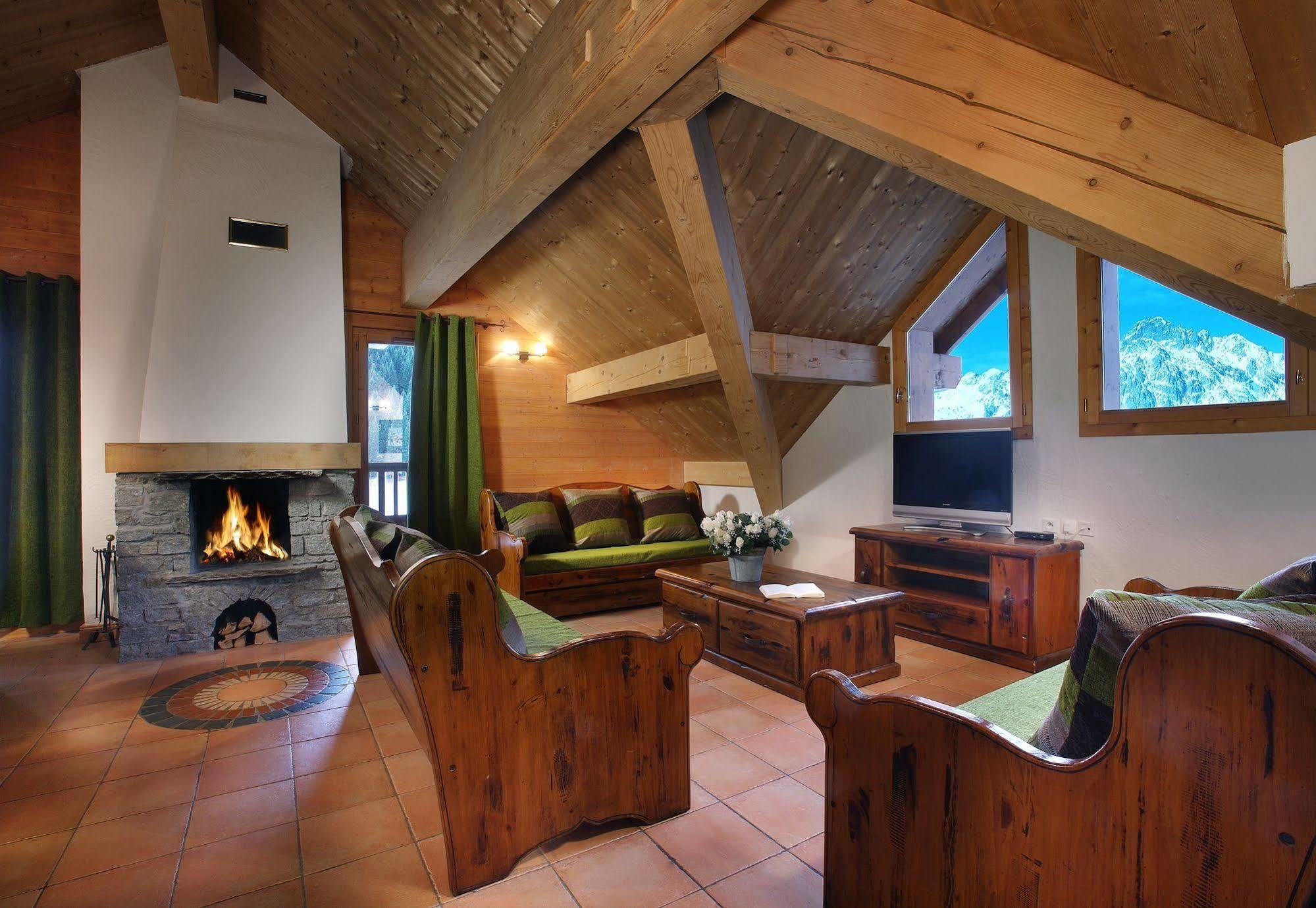 Chalet Des Neiges Oz En Oisans オーズ エクステリア 写真