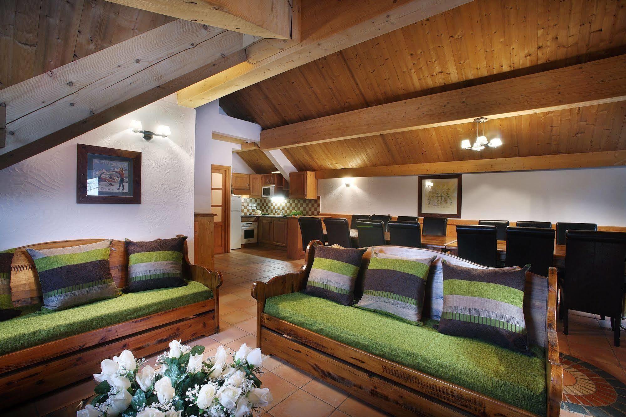 Chalet Des Neiges Oz En Oisans オーズ エクステリア 写真