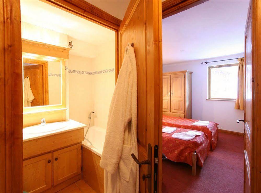Chalet Des Neiges Oz En Oisans オーズ エクステリア 写真